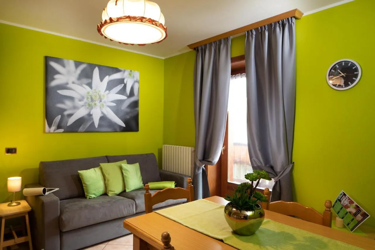 Baita Ruscello Livigno Apartment