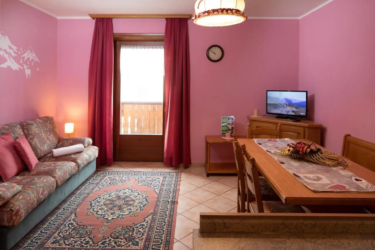 Baita Ruscello Livigno Apartment